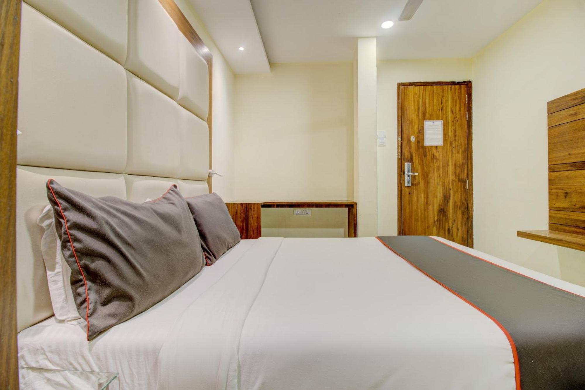 Hotel O Address Inn Mumbai  Buitenkant foto