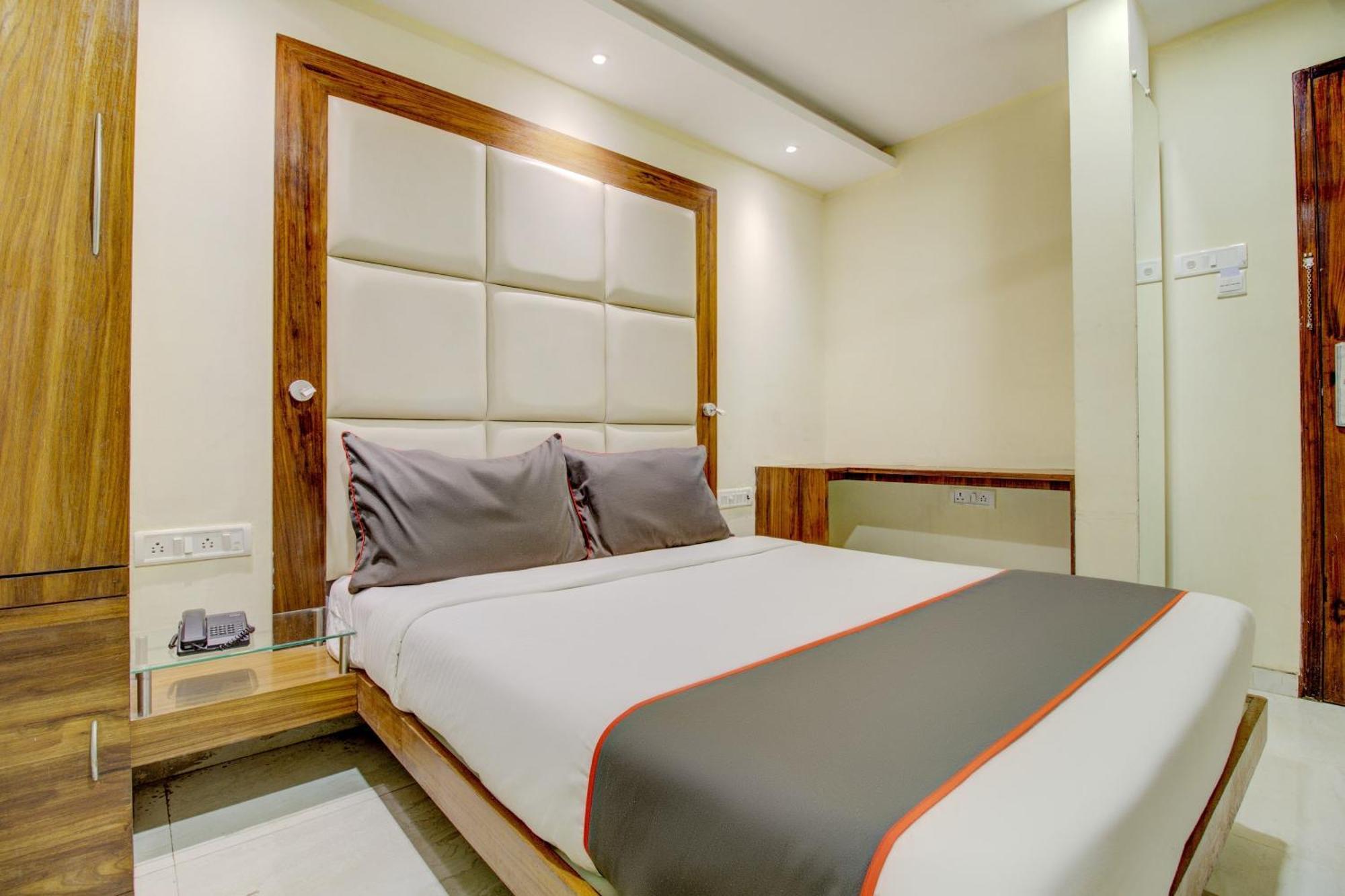 Hotel O Address Inn Mumbai  Buitenkant foto